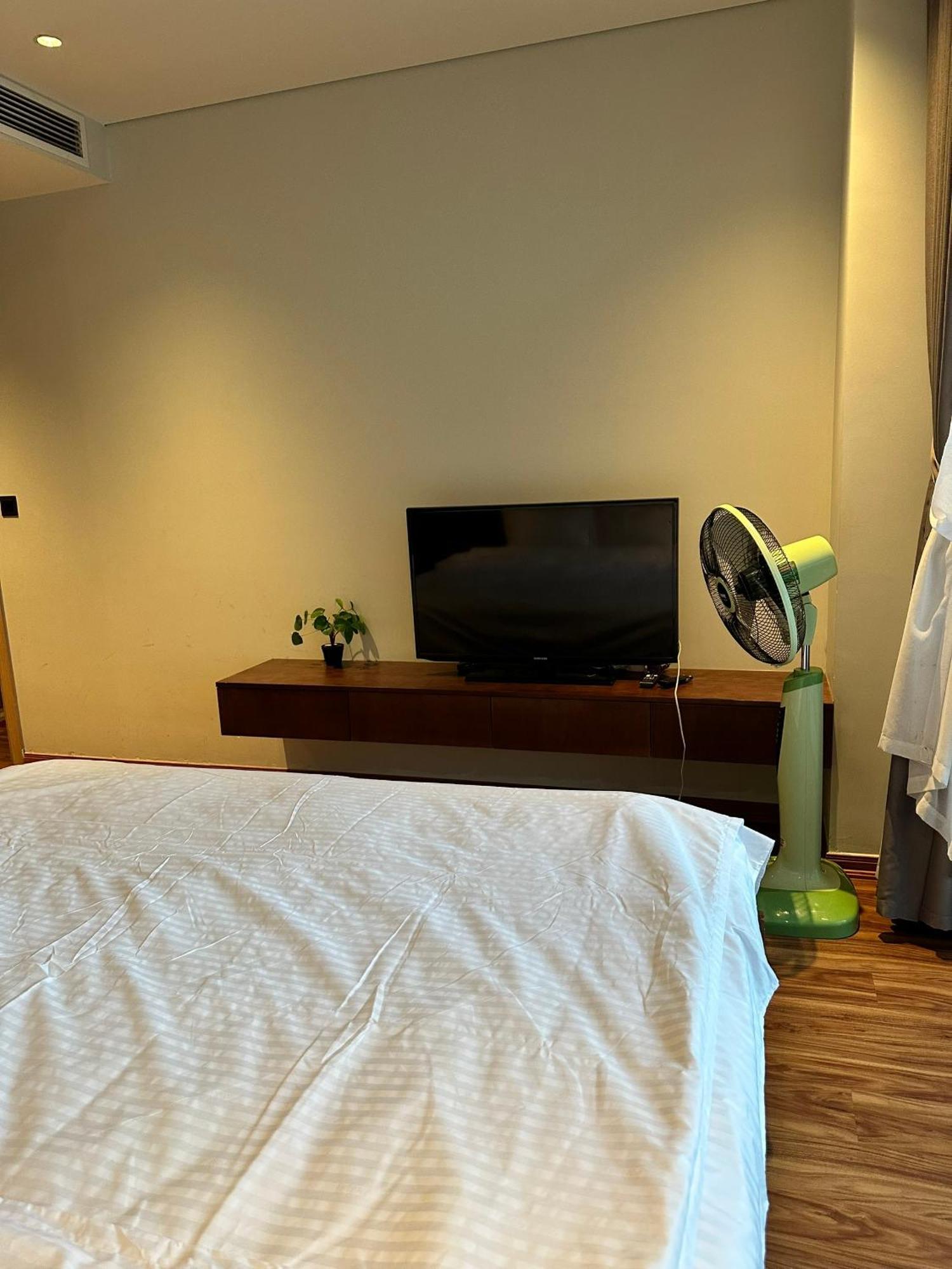 Citadines Seaview Duplex Apartment Ha Long Exterior photo